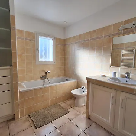 Holiday home La Bastide De Laura L'Isle-sur-la-Sorgue